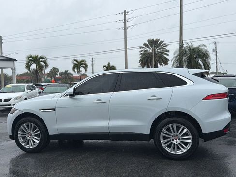 Used 2020 Jaguar F-PACE Prestige image 2