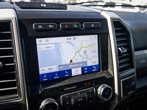 Used 2020 Ford F350 Lariat image 25