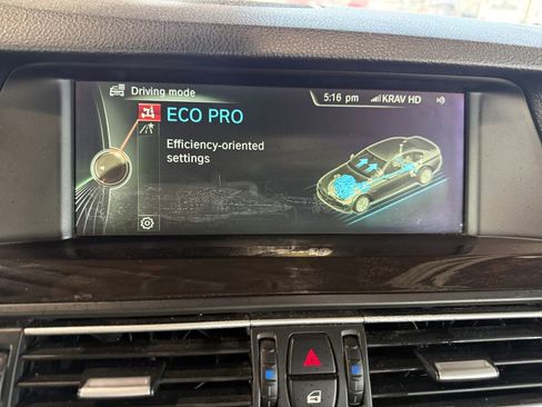 Used 2013 BMW 528i Sedan image 36