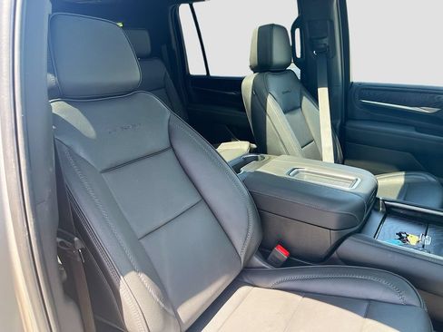 Used 2024 GMC Yukon XL Denali w/ LPO, Floor Liner Package AWD/4WD image 30