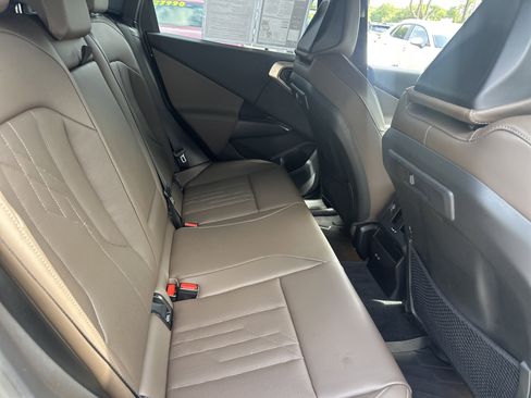 Used 2025 BMW X3 xDrive30i w/ Premium Package AWD/4WD image 14