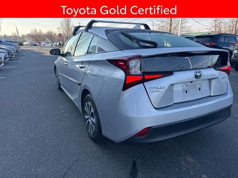 Certified 2022 Toyota Prius LE image 14
