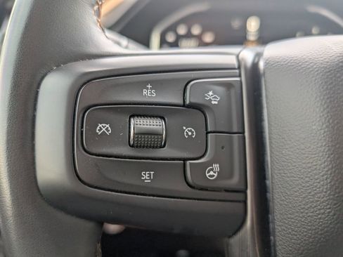 Used 2024 GMC Sierra 2500 AT4 w/ AT4 Premium Plus Package AWD/4WD image 14