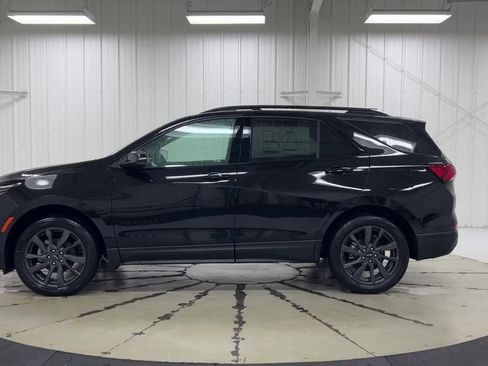 Used 2023 Chevrolet Equinox RS AWD/4WD image 5