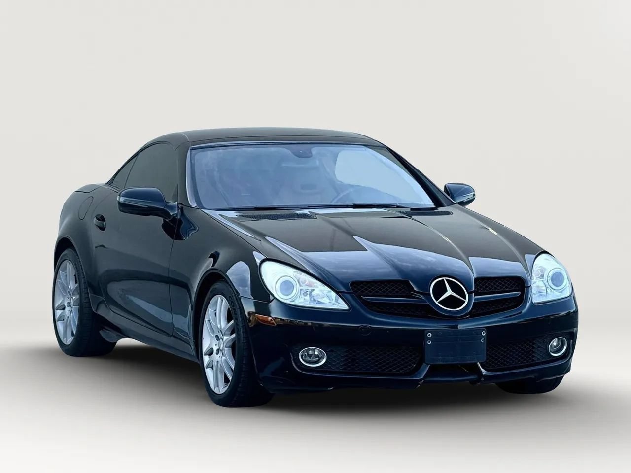 Used 2009 Mercedes-Benz SLK 300 image 1