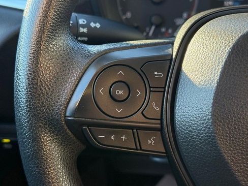 Used 2024 Toyota Corolla LE image 20