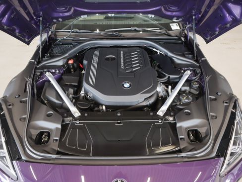 Used 2024 BMW Z4 M40i w/ Premium Package RWD image 21