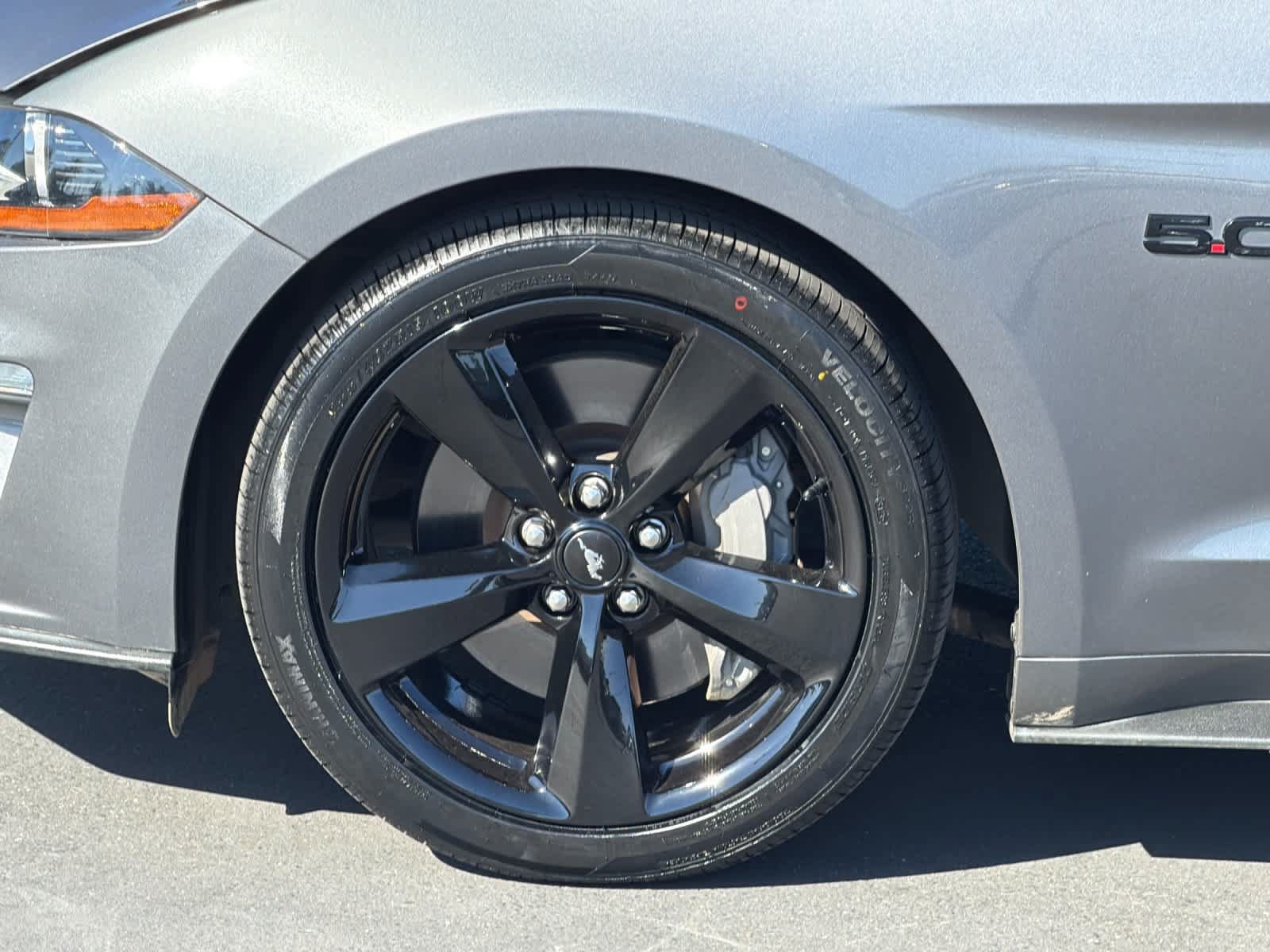 Used 2021 Ford Mustang GT Premium w/ Equipment Group 401A RWD image 30
