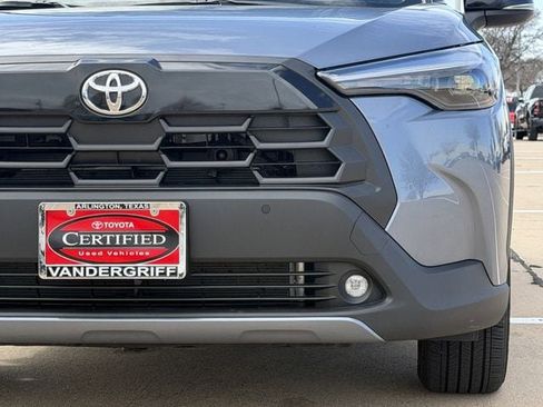 Used 2026 Toyota Corolla Cross XLE w/ Convenience Package image 9