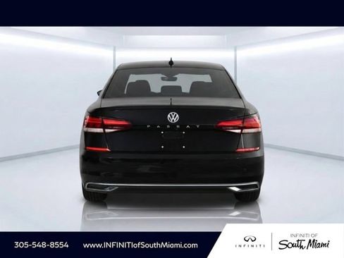 Used 2020 Volkswagen Passat 2.0T SE FWD image 5