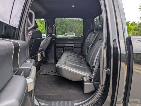 Used 2019 Ford F150 Platinum AWD/4WD image 30