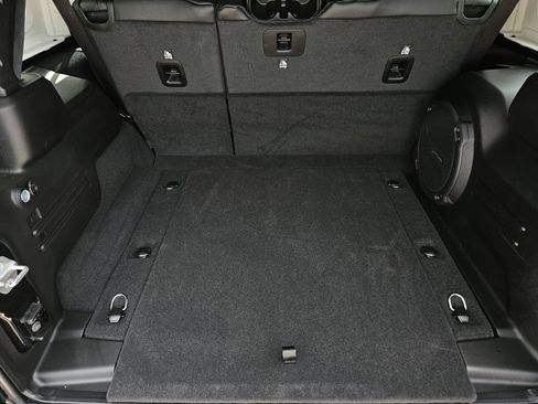 New 2026 Jeep Wrangler Unlimited Sahara AWD/4WD image 24