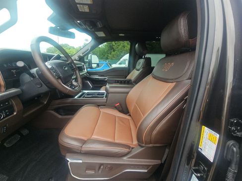 Used 2024 Ford F250 King Ranch w/ Chrome Package AWD/4WD image 6
