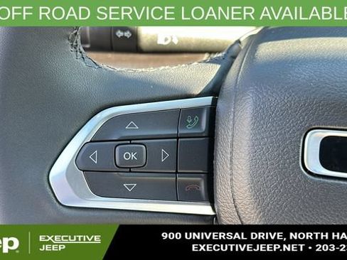 Used 2025 Jeep Compass Limited w/ Sun & Sound Group AWD/4WD image 12