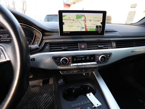 Used 2017 Audi A4 2.0T Premium Plus w/ Premium Plus Package image 21