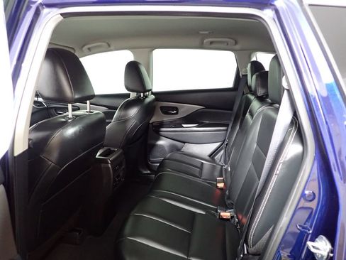 Used 2023 Nissan Murano SV AWD/4WD image 32