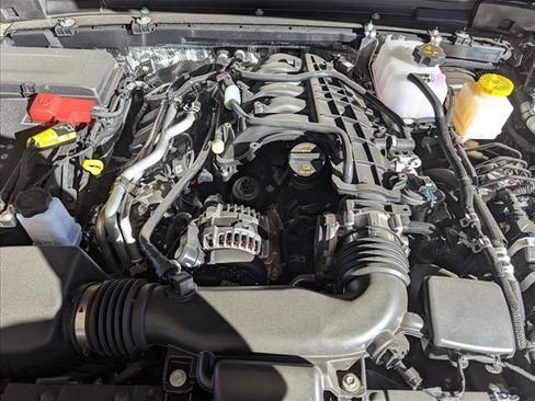 New 2025 Jeep Gladiator Mojave w/ Convenience Group image 16