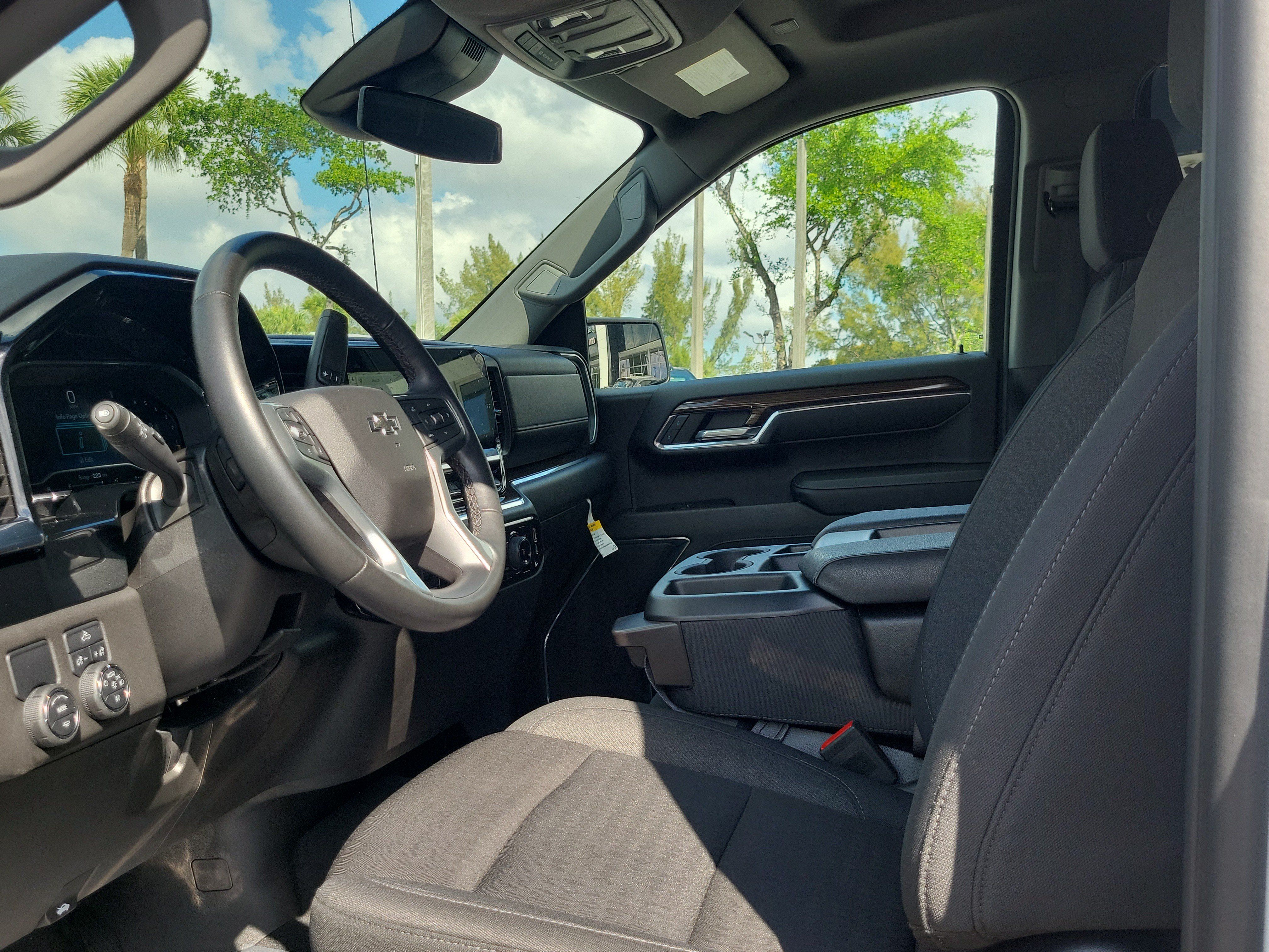Used 2024 Chevrolet Silverado 1500 RST RWD image 12