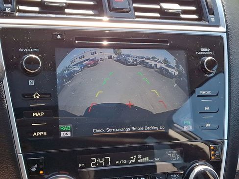 Used 2018 Subaru Outback 2.5i Limited AWD/4WD image 19