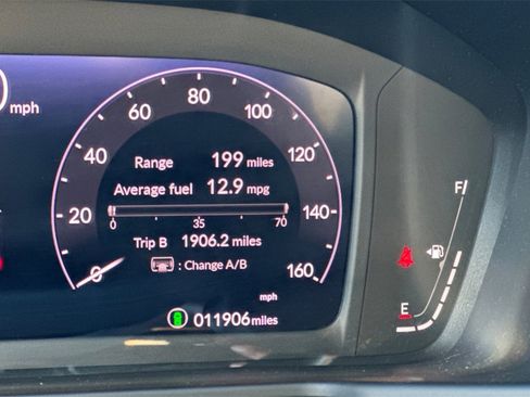 Certified 2025 Honda Accord LX image 28