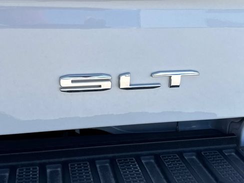 Used 2026 GMC Sierra 1500 SLT w/ SLT Premium Plus Package AWD/4WD image 6