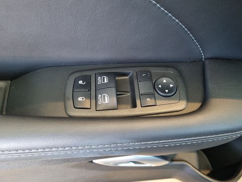 Used 2022 Dodge Challenger R/T Scat Pack RWD image 17