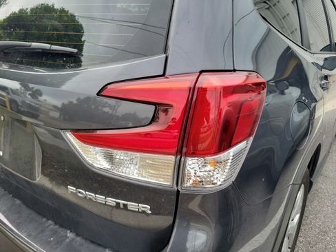 Certified 2022 Subaru Forester image 10