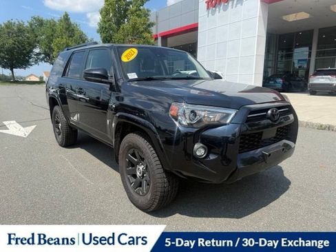 Used 2021 Toyota 4Runner Trail Special Edition AWD/4WD image 1