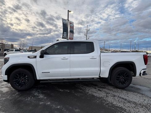 Used 2024 GMC Sierra 1500 Elevation image 8