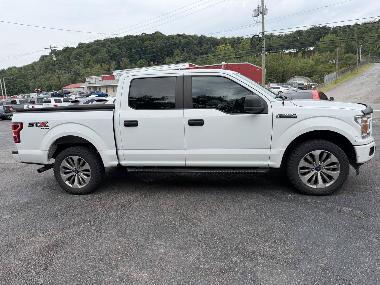 Used 2018 Ford F150 XL w/ Equipment Group 101A Mid AWD/4WD image 4