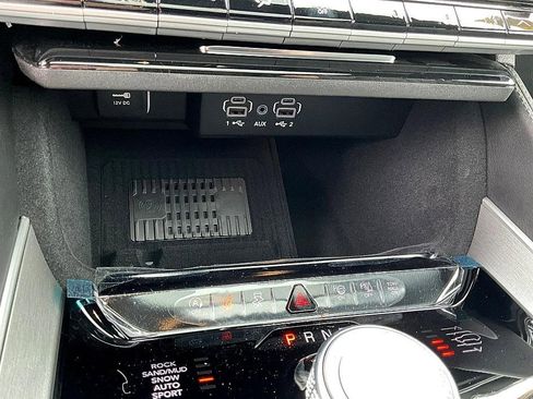 New 2026 Jeep Grand Wagoneer Limited image 21