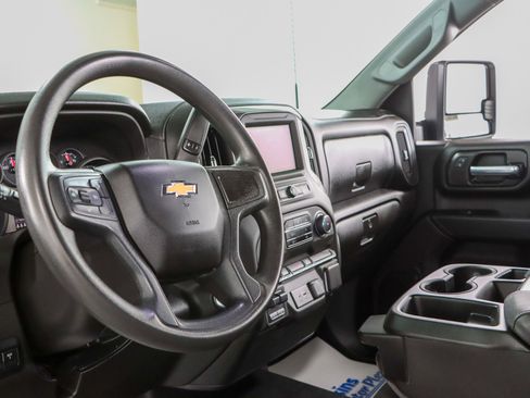 Used 2025 Chevrolet Silverado 3500 W/T w/ WT Convenience Package AWD/4WD image 22