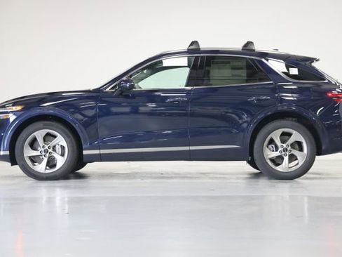 New 2026 Genesis GV70 2.5T Advanced image 6