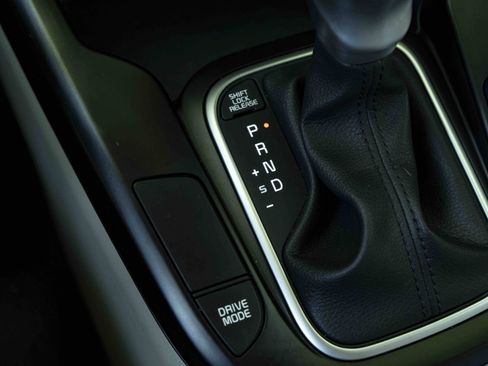 Used 2025 Kia Soul LX FWD image 26