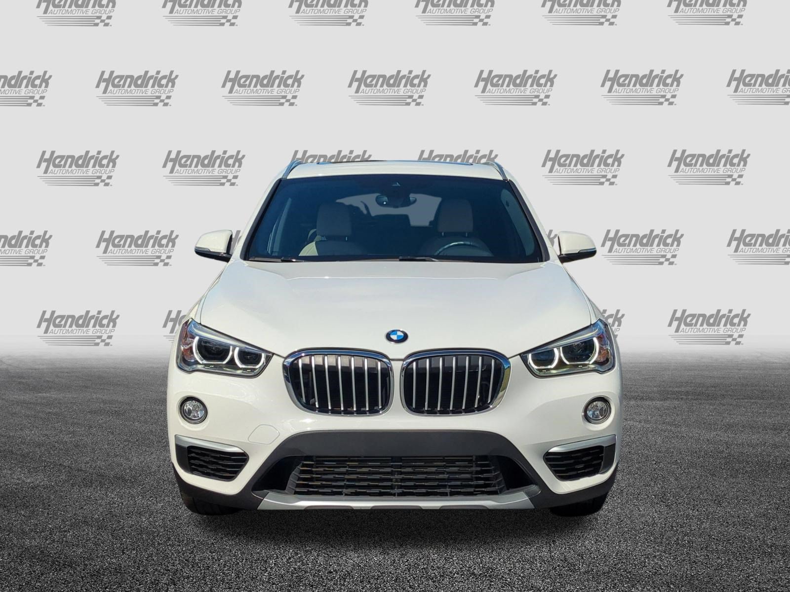 Used 2018 BMW X1 xDrive28i w/ Premium Package AWD/4WD image 3