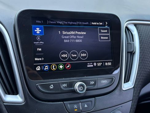 Used 2023 Chevrolet Malibu LT FWD image 22