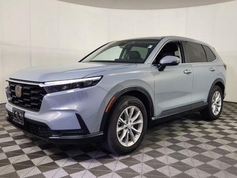 Used 2024 Honda CR-V EX-L image 3