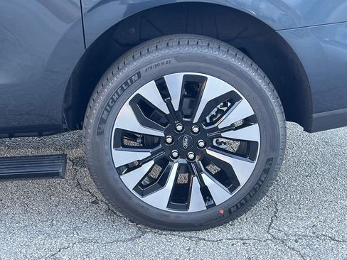 New 2025 Ford Expedition Max Platinum w/ Platinum Ultimate Package image 30