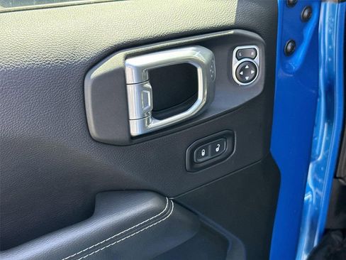 Used 2022 Jeep Wrangler Unlimited Sahara image 22