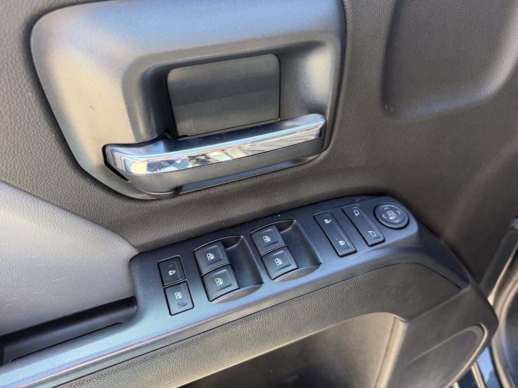 Used 2017 Chevrolet Silverado 2500 W/T w/ WT Fleet Convenience Package AWD/4WD image 11