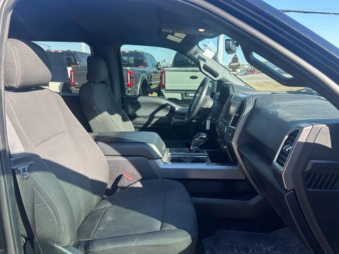 Used 2015 Ford F150 XLT w/ Equipment Group 302A Luxury image 17