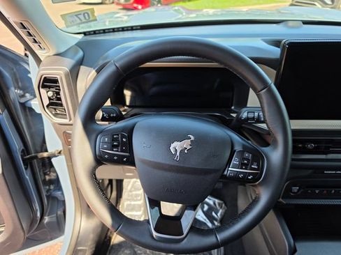 Used 2025 Ford Bronco Sport Big Bend w/ Convenience Package AWD/4WD image 14