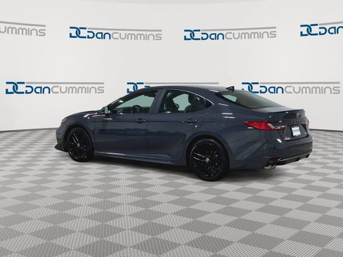 Used 2025 Toyota Camry SE FWD image 7