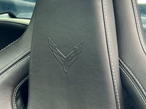 Used 2023 Chevrolet Corvette Stingray Coupe RWD image 11