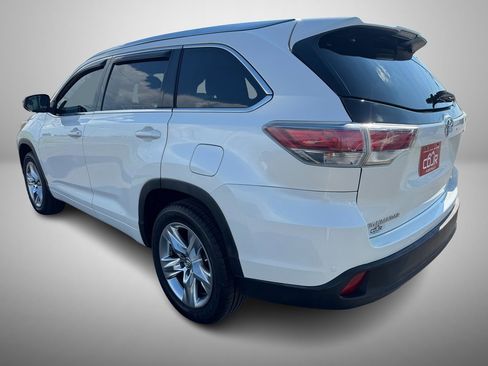 Used 2015 Toyota Highlander Limited image 4