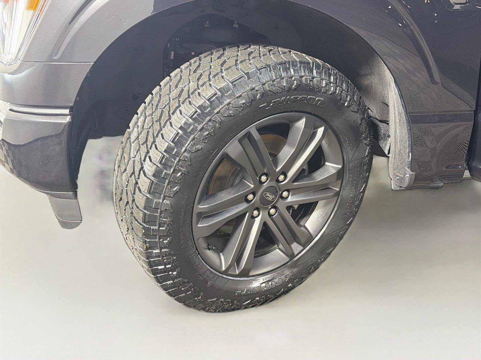 Used 2023 Ford F150 Lariat w/ Equipment Group 502A High AWD/4WD image 38