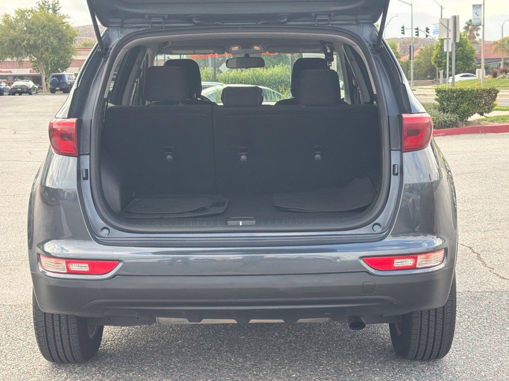 Used 2018 Kia Sportage LX FWD image 16