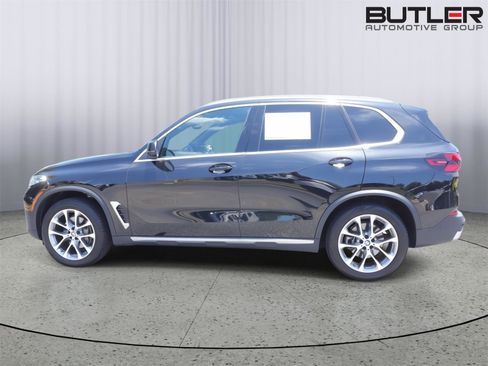 Used 2026 BMW X5 sDrive40i w/ Premium Package RWD image 3
