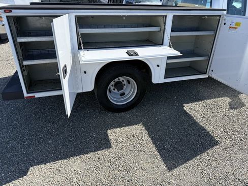 Used 2016 Ford F350 XL w/ Power Equipment Group RWD image 11