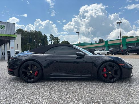 Used 2020 Porsche 911 Carrera S w/ Sport Package RWD image 17